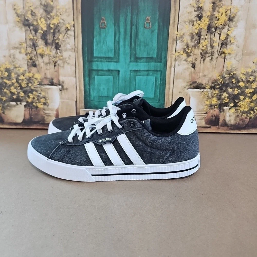 Adidas Daily 3.0 Men's Shoes Athletic Sneakers Canvas Skate FW7033 Size 11